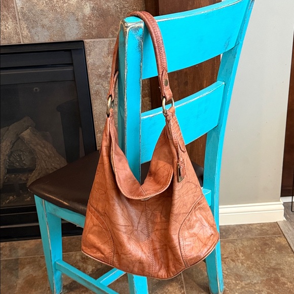 Frye distressed brown leather slouchy hobo shoulder bag purse beautifully worn - Picture 4 of 17